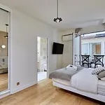 Appartement Terrace Trocadero Eiffel Tower By Prestige Paris