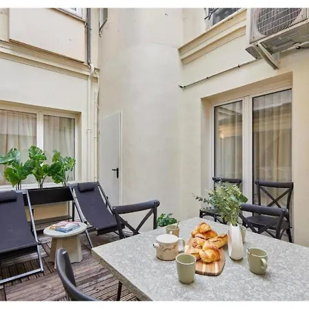 Apartment Terrace Trocadero Eiffel Tower By Prestige Paris