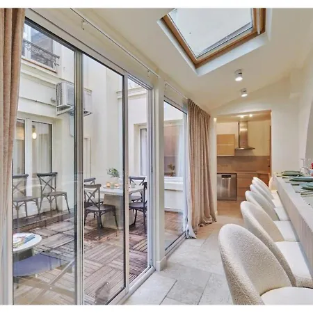 Terrace Trocadero Eiffel Tower By Prestige * Paris